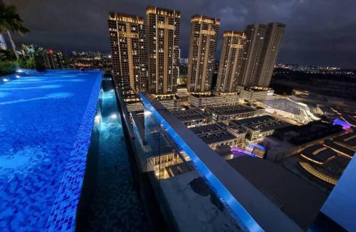 Bandar Tun Razak Apartment | FREE Parking REVO 2 Bedrooms Bukit Jalil L28