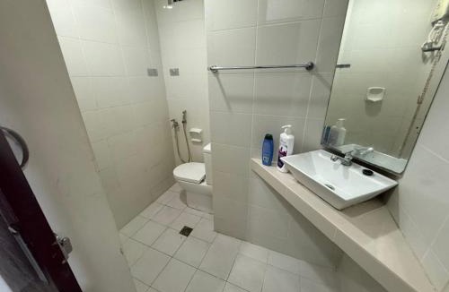 Kubang Kerian Apartment | FRIJ Homestay Anjung Vista