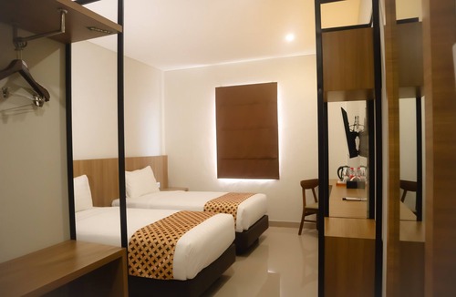 Gombong Hotel | Front One Hotel Gombong