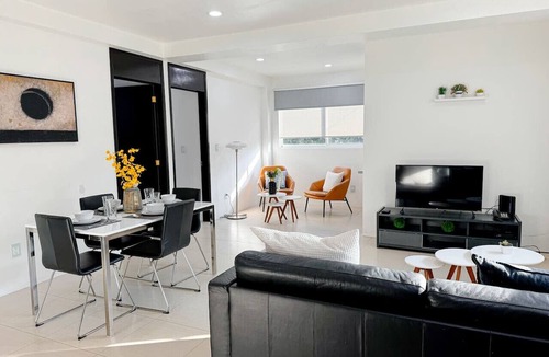 Ixtapalapa Apartment | Full Apartment 15 min Airport, Coyoacán, Foro Sol