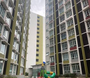 Kuantan Apartment | FUMY Homestay