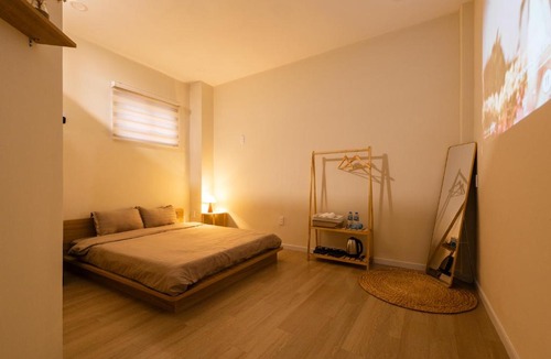 District 11 Hotel | Gô Home
