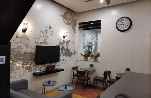 Historic George Town House | G Fortune Hostel