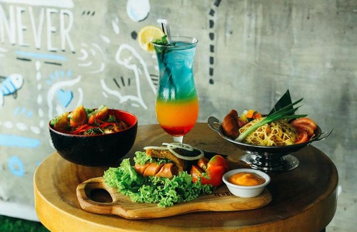 Gubeng Hotel | G Suites Hotel by AMITHYA