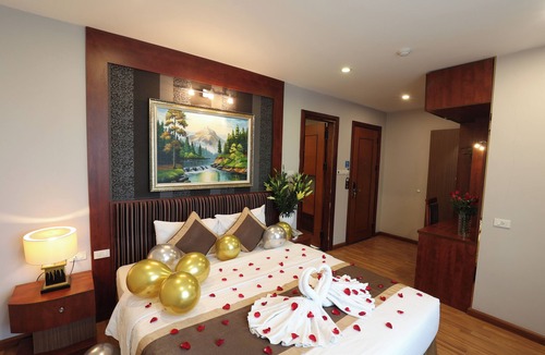 Hai Ba Trung Hotel | Gallant Hotel