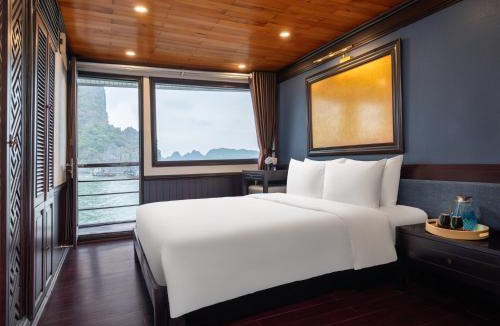 Bai Chay Hotel | Garden Bay Classic cruise