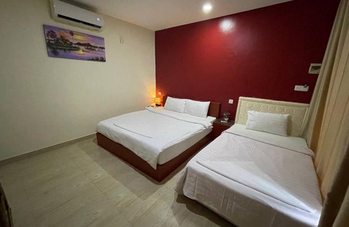 Mittakpheap House | Garden Bungalow Otres Beach