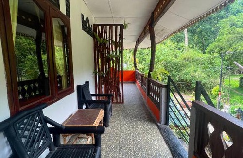 Bukit Lawang House | Garden Grove Guest House & Coffee Bar
