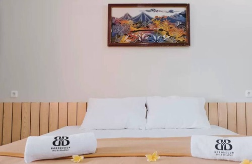 Mungkid Bed & Breakfast | Garden View Room - 10 Min to Borobudur Temple