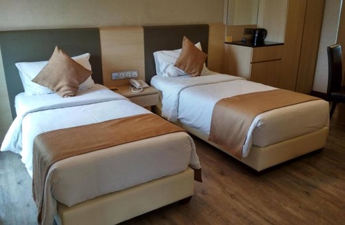 Bukit Indah Hotel | Geobay Hotel