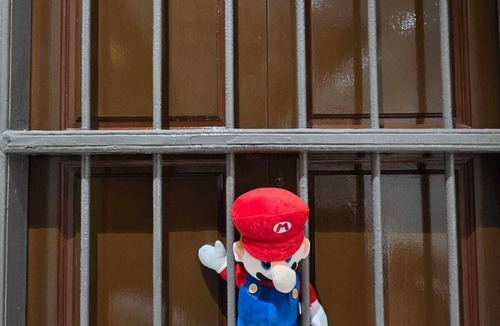 Downtown George Town Apartment | George town The C Suites Super Mario
