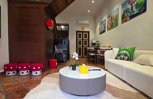 Downtown George Town Apartment | George town The C Suites Super Mario