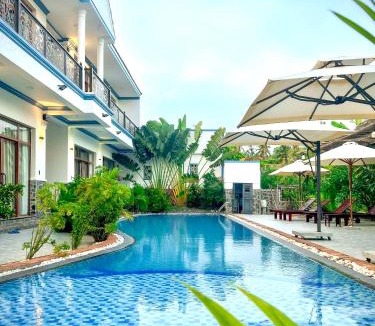 East Ham Tien Beach House | Gia An Hung Guest House
