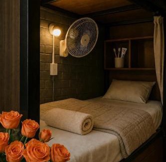 Hang Trong Hostel | Global Hanoi Backpackers
