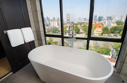 Daun Penh Hotel | GLOW PARK HOTEL Grand Royal Palace
