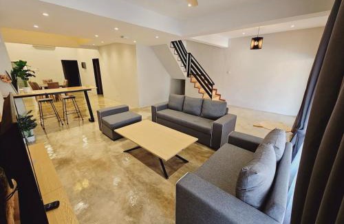 Taman Intan House | Gold Plus Homestay 8