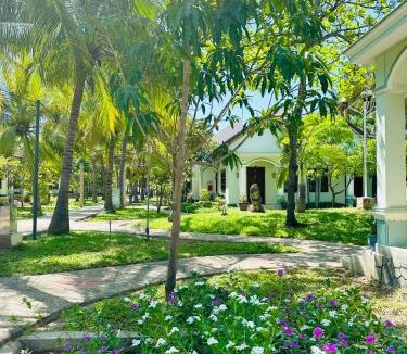 Phan Rang - Thap Cham Resort | Gold Rooster Resort