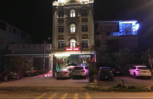 Tuy Phuoc Hotel | Golden Hotel