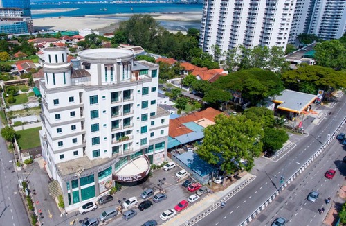 Tanjung Tokong Apartment | Golden View Serviced Apartments