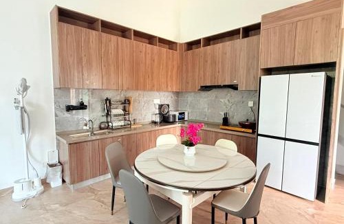 Gelang Patah Villa | Golfview Villa 10pax near golf hotel