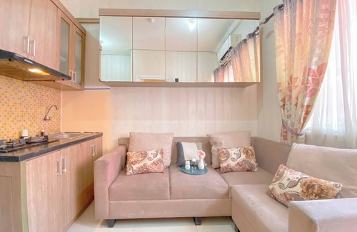 Rawasari Apartment | Good and Warm 2BR at Green Pramuka City Apartment