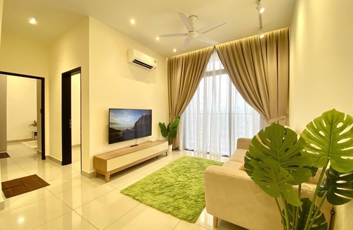 Central District Apartment | GoodVibes Twin Tower 2B 2 min walk to JB CIQ CS JBCC Town Area