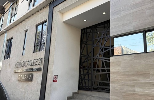 Ixtacalco Apartment | Gorgeous 2-bedroom apartment CDMX near Benito Juarez Airport.