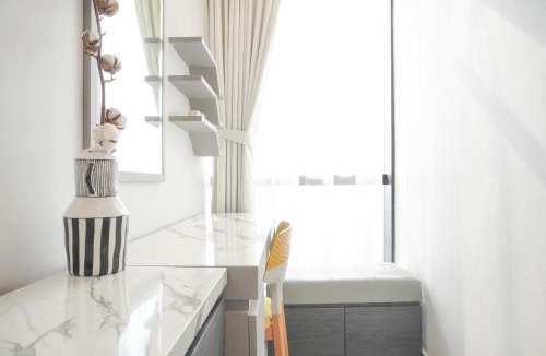 Bendungan Hilir Apartment | Gorgeous and Comfortable 1BR Sudirman Suites Apartment By Travelio