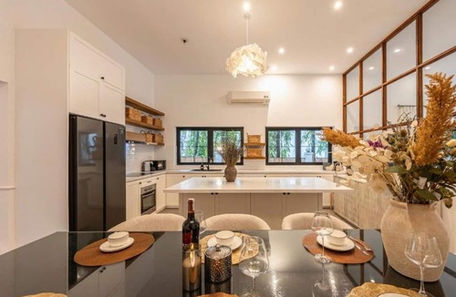 Thao Dien Apartment | Gorgeous Grand Pool Villa in D2 by Ray
