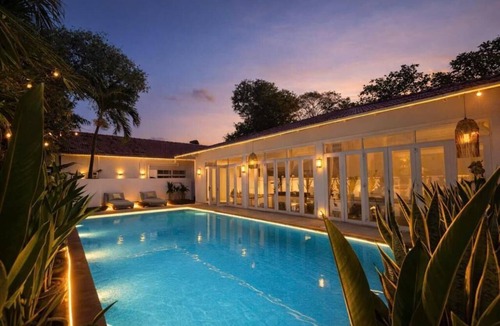 Thao Dien Apartment | Gorgeous Grand Pool Villa in D2 by Ray
