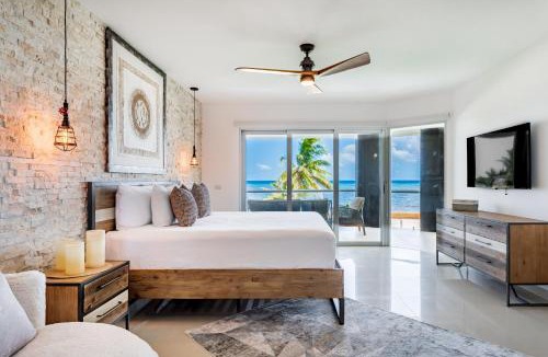 Puerto Juarez Apartment | Gorgeous Ocean Front Apartment Casa Shell condo