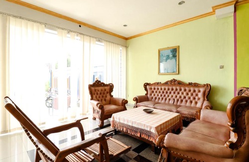 Berbah Hostel | Graha LPP Pramindo Inn