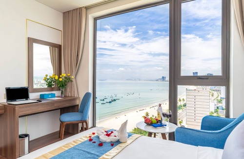 Tho Quang Beach Hotel | Grand Gold Hotel