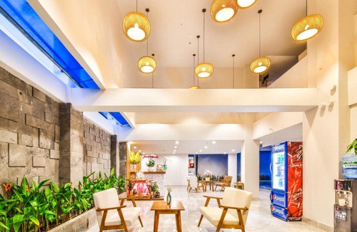 Binh Thanh Hotel | Grand Lee Hotel