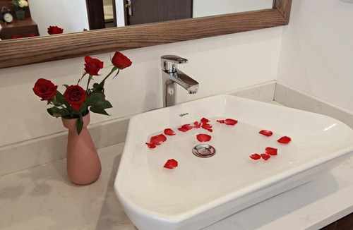 Dich Vong Hau Apartment | Granda Garden Apartment