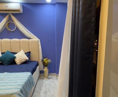 Sainik Farm Apartment | Greece vibes Spacious flat, private, cozy space in Delhi and NCR