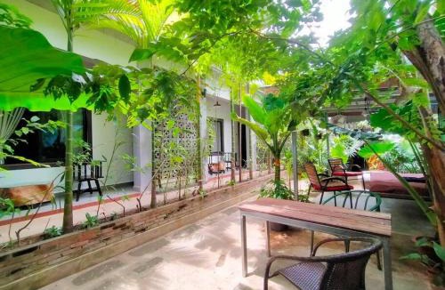 Sangkat Sla Kram House | Green Home - Four Bedrooms near Angkor Wat