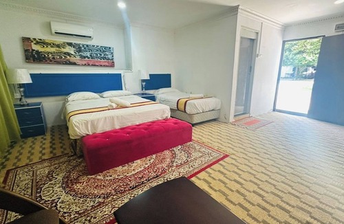 Tanjung Tanah Merah Hotel | Green Town Hotels And Resorts