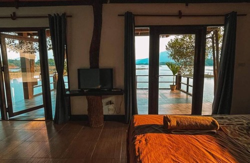 Vang Vieng Hotel | Green View Resort