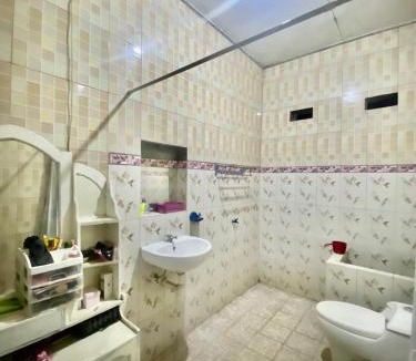 Bejijong House | Guest House Brahu