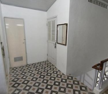 Babakan Ski Chalet | Guest house manggis11 Alam Asri
