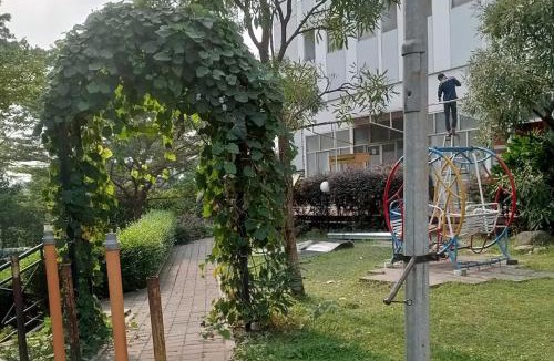 Gunung Putri Apartment | Gunung Putri Square by Veto Rooms