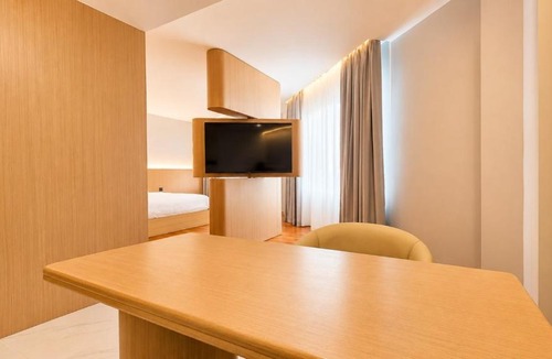 Kampung Pengkalan Pandan Hotel | H&H Boutique Hotel