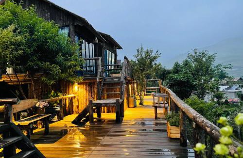 Sa Pa Ski Chalet | H’nee House Ta Van