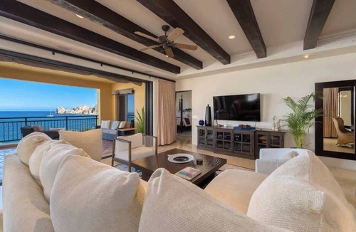 El Medano Ejidal Condo | Hacienda Beach Club 1-402 Stunning view!
