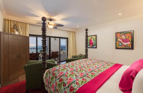 Cabo San Lucas Resort | Hacienda Encantada Resort & Residences