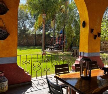 Leon House | Hacienda Osos