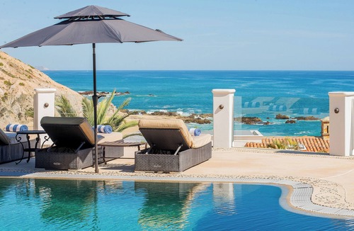 San Jose del Cabo Villa | Hacienda-Style Villa Steps to Swimmable Beach w/Pool, Hot Tub & Ocean Views