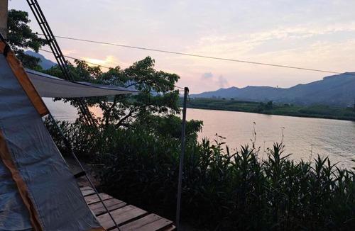 Son Trach House | Hahaland