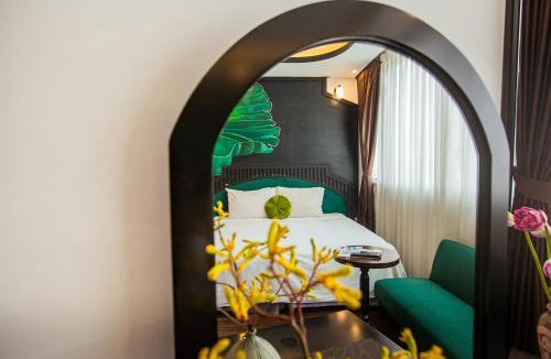 Hang Trong Hotel | Hanoi Center Silk Boutique Hotel & Travel